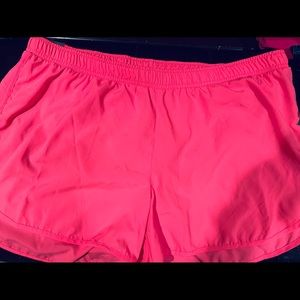 Old Navy active shorts